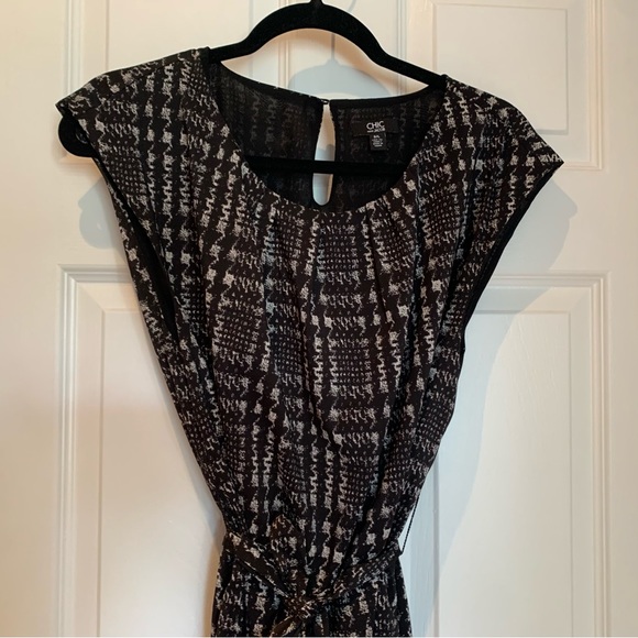👗 CHIC NWOT Sleeveless Tartan Dress - Picture 1 of 5